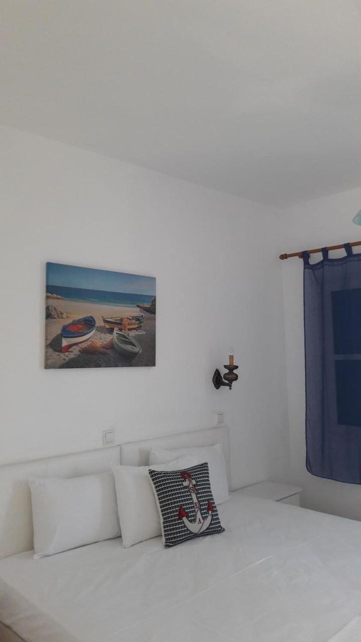 Pavlos Rooms Livadia  Eksteriør billede
