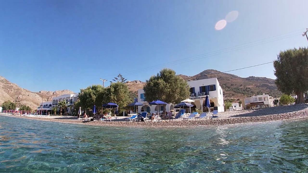 Pavlos Rooms Livadia  Eksteriør billede